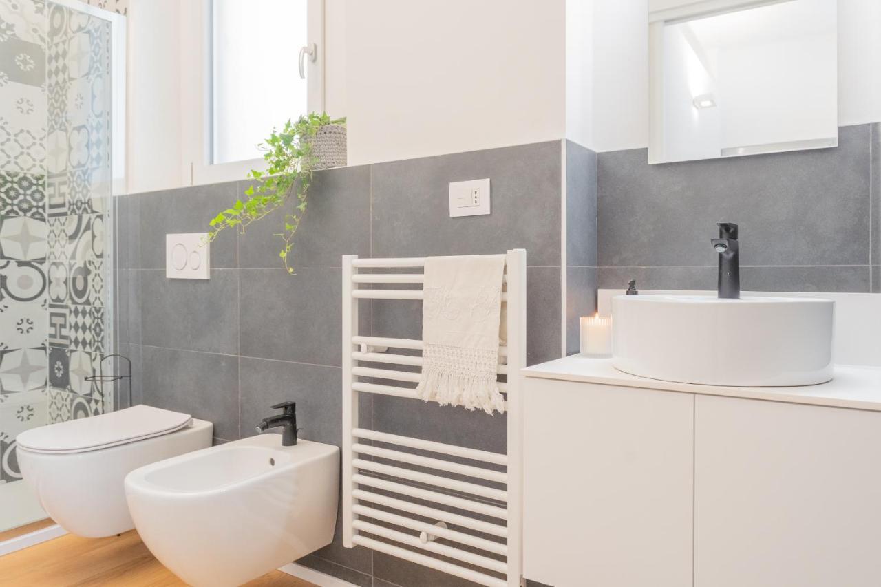 A Step From The Lake Apartment By Rent All Como Luaran gambar